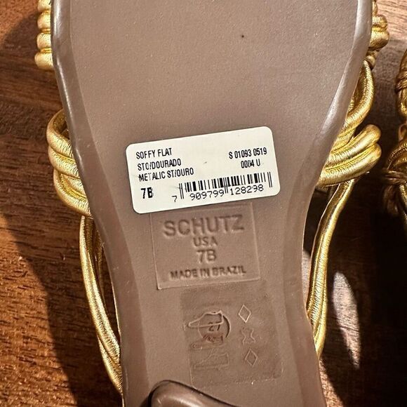 NWOB Schutz Soffy Flat Sandal - Picture 9 of 10